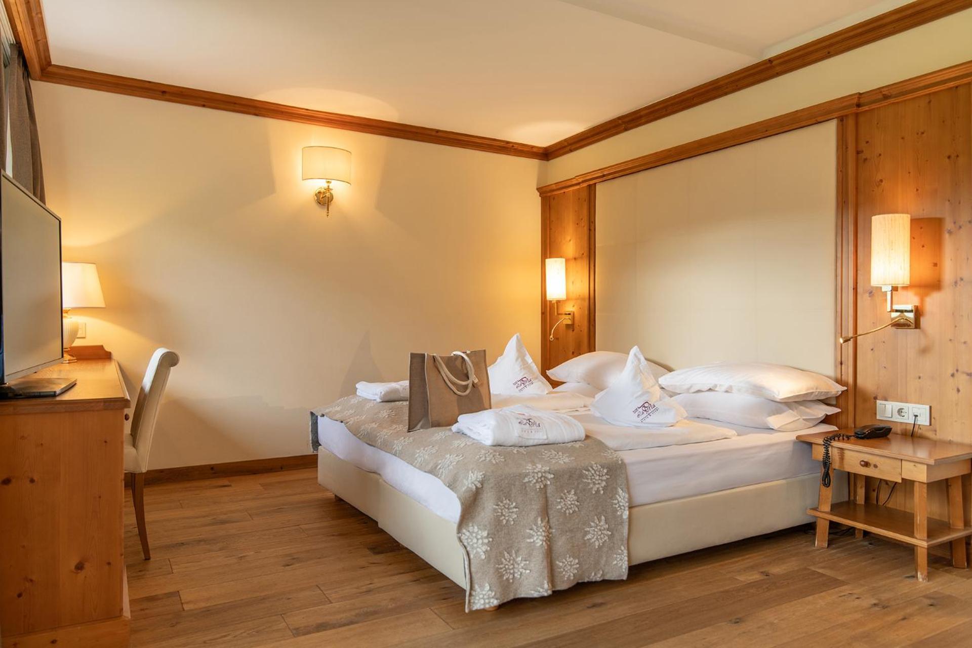 אורטיסיי Alpin & Vital Hotel La Perla מראה חיצוני תמונה