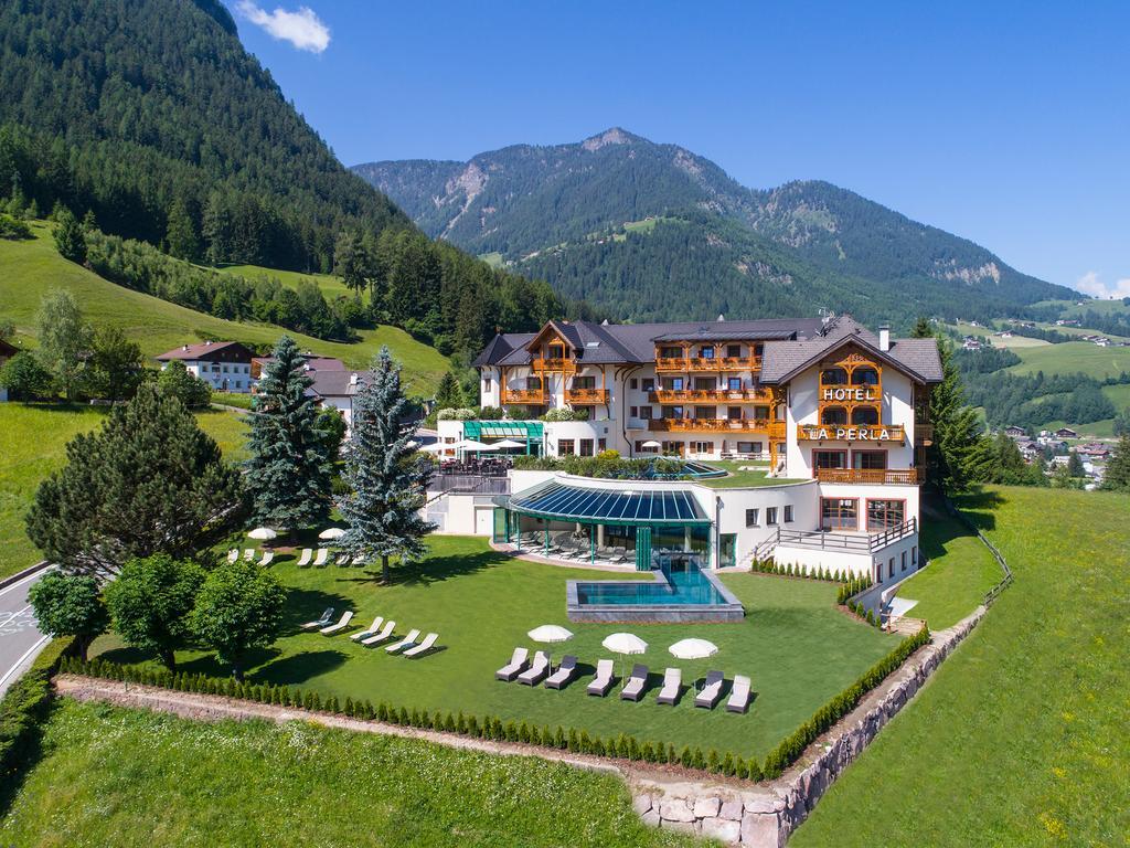אורטיסיי Alpin & Vital Hotel La Perla מראה חיצוני תמונה